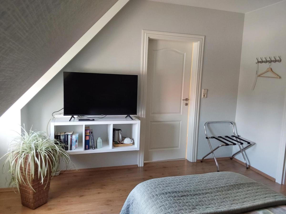Kleines Zuhause Apartment Magdeburg Exterior foto