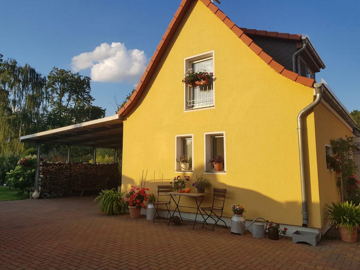 Kleines Zuhause Apartment Magdeburg Exterior foto