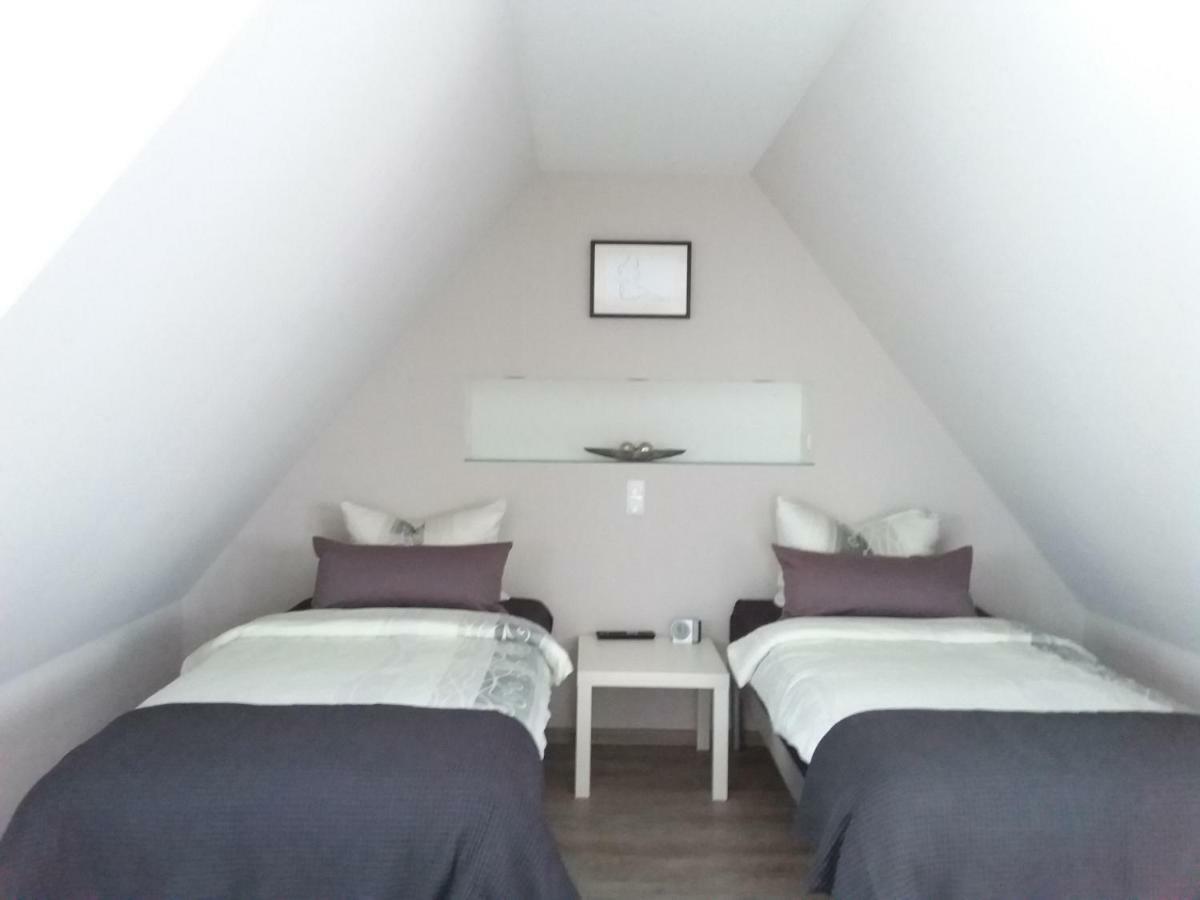 Kleines Zuhause Apartment Magdeburg Exterior foto